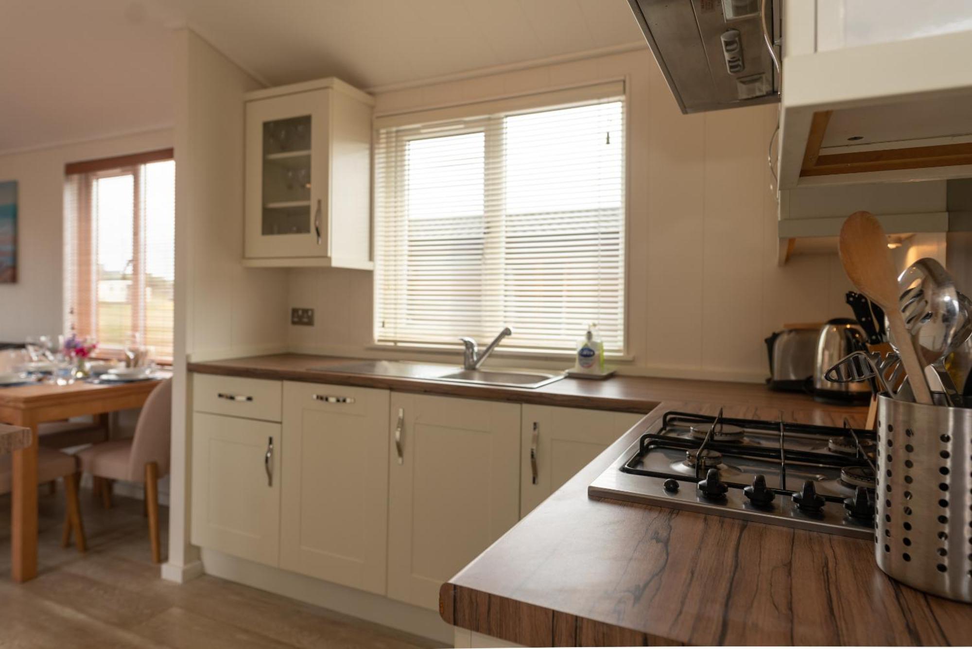 Driftwood - 2 Bed-sleeps 4-tjs21ov Casa de Férias Woolacombe